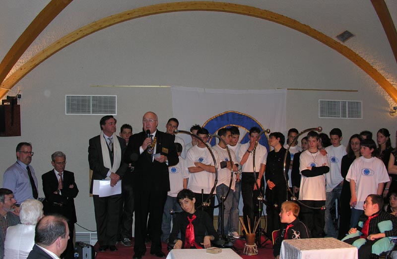 Remise du chèque et mot du Gouverneur du Kiwanis